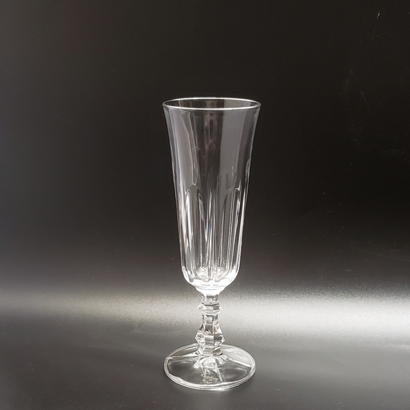 Elegant Vintage Victoria by Royal Crystal Rock Champagne Glass RCR Made in Italy - Picture 5 of 17